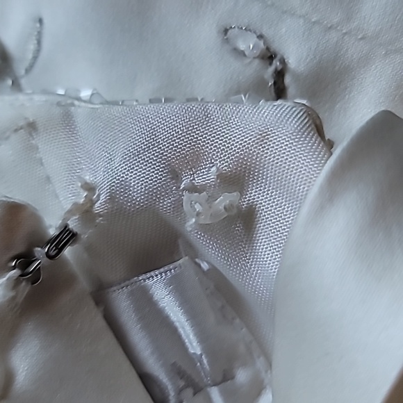 David's Bridal Trumpet Strapless Satin Ivory Wedding Dress Size 8 - Picture 14 of 14